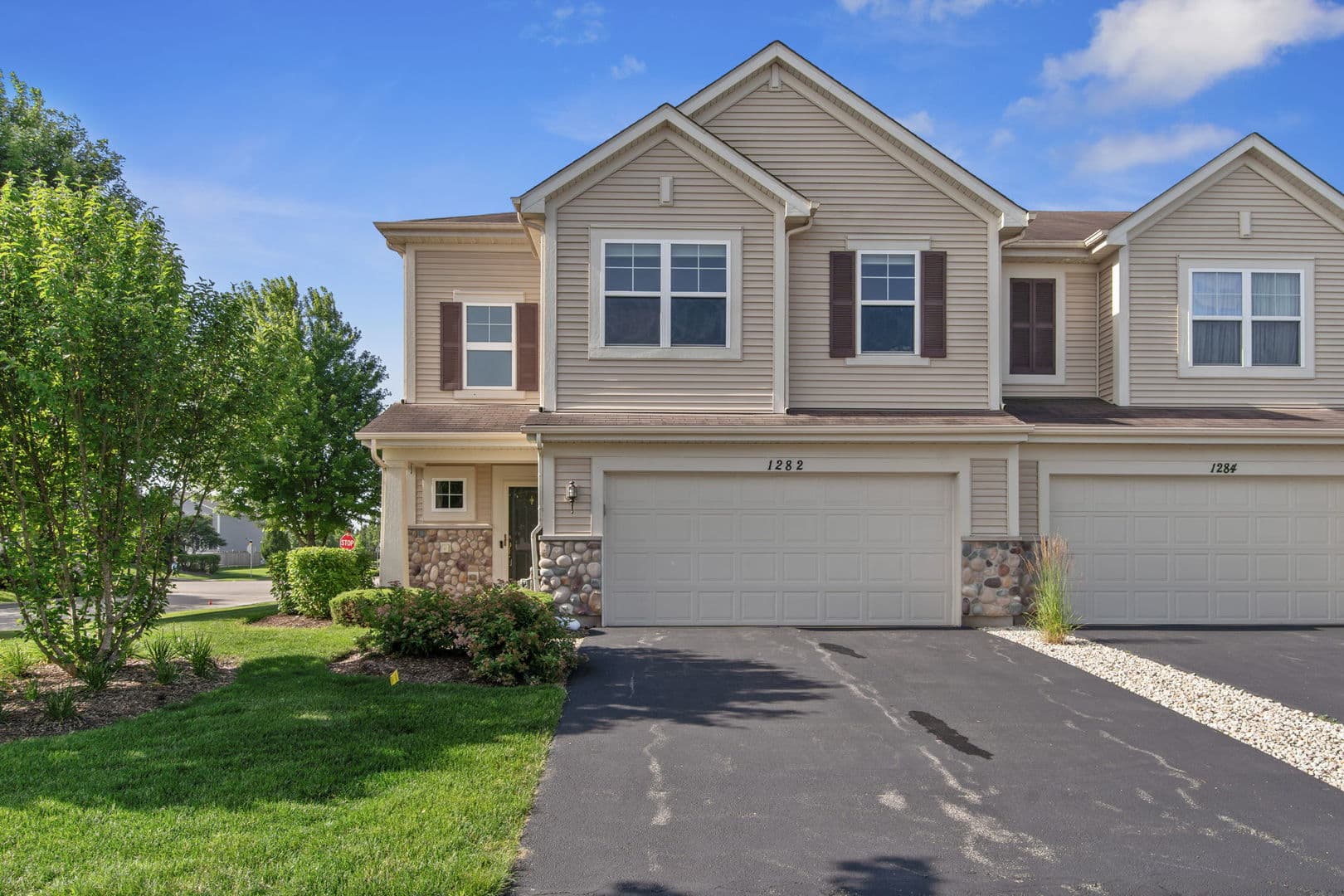 1282 Newport Circle, Pingree Grove